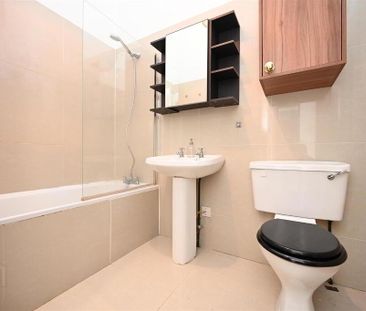 106 Somerset Studios, Marcus Ward Street, Belfast, BT7 1RP - Photo 4