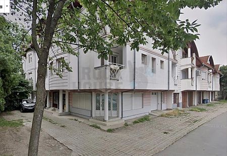 Kiadó újszerű állapotú lakás - Békéscsaba - Photo 2