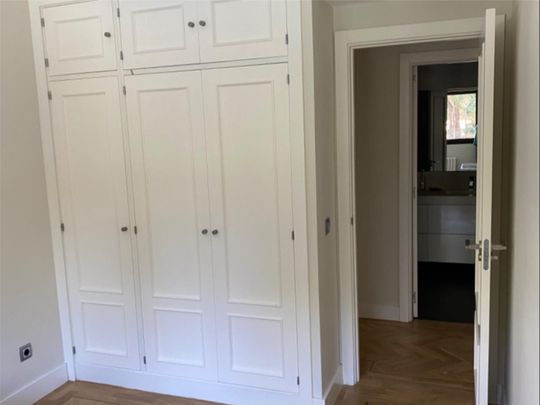 Piso de alquiler en Paseo de Los Parques, 7, Encinar de los Reyes - Photo 1