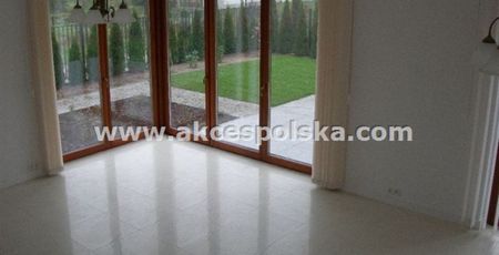 Dom na wynajem - Zdjęcie 4