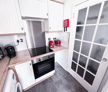 Studio to rent - Photo 5