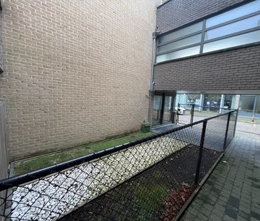 Gelijkvloers appartement in het centrum van Bree, met 2 slaapkamers... - Foto 5