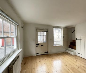 2 bedroom semi-detached house to rent - Photo 1