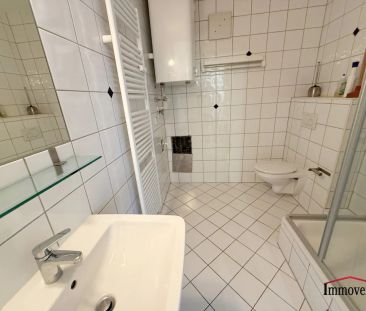 UNBEFRISTET - Helle, sanierte 2-Zimmerwohnung mit schönem Ausblick! - Photo 1