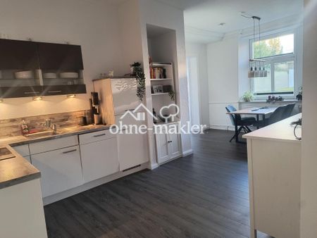 Highlight in der Altstadt *** Eigener Eingang + Terrasse im Hof *** Dom historische 2,5 Zi-Whg - Photo 2