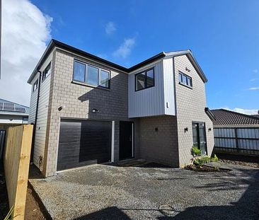🏡 Brand New 5-Bedroom Standalone Home – Spacious - Photo 2