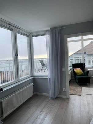 Supermodernt och attraktivt boende med fantastisk sjöutsikt mot Djurgården och Lidingö - Photo 1