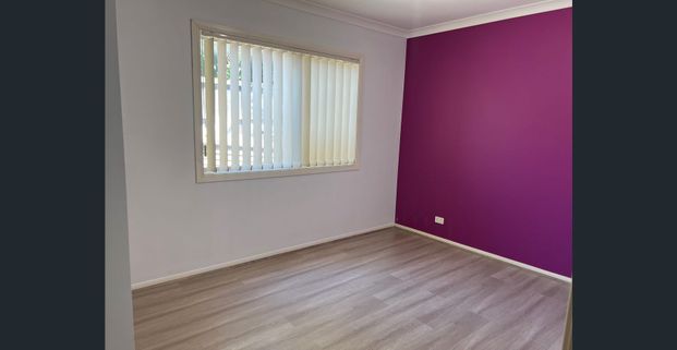 Spacious 4 Bedroom Home!! - Photo 1