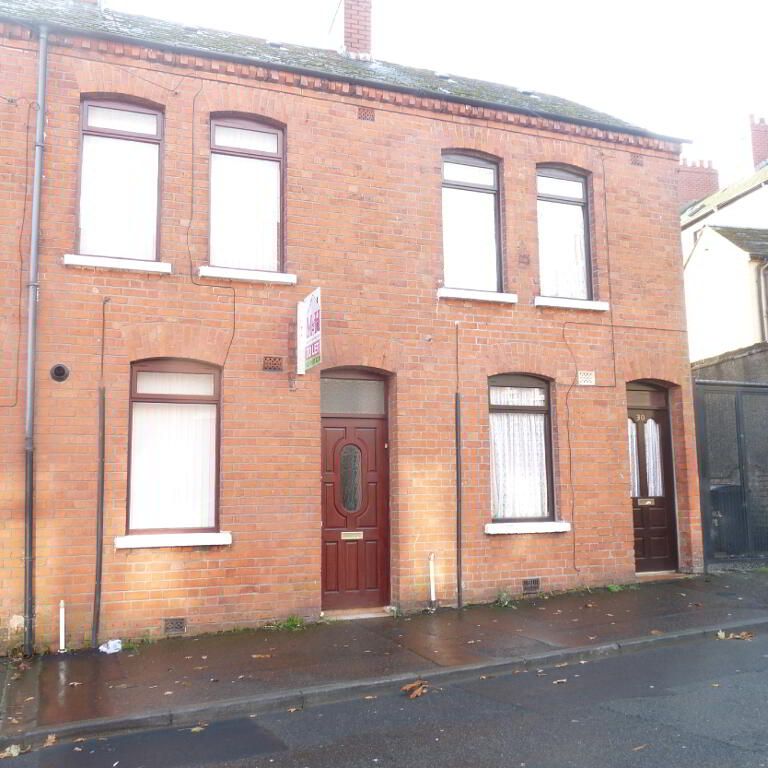 28 Lawnview Street, Belfast, BT13 3BZ - Photo 1