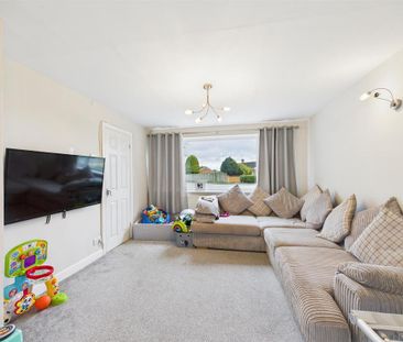 3 bedroom semi-detached house to rent - Photo 1