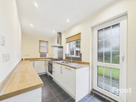 Royston Way, Slough, Berkshire,SL1 - Photo 5