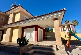 3 room luxury Detached House for rent in Bétera, Valencia