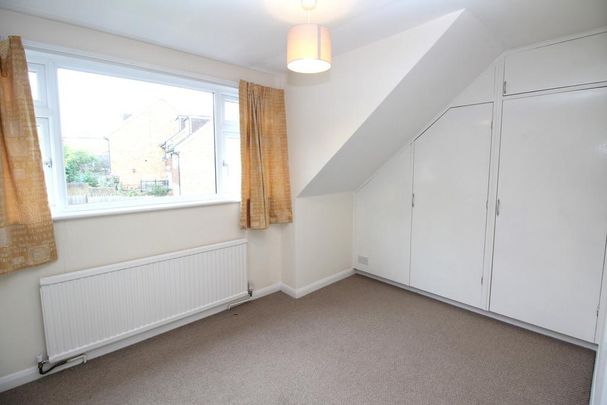 4 bedroom terraced house to rent - Photo 1