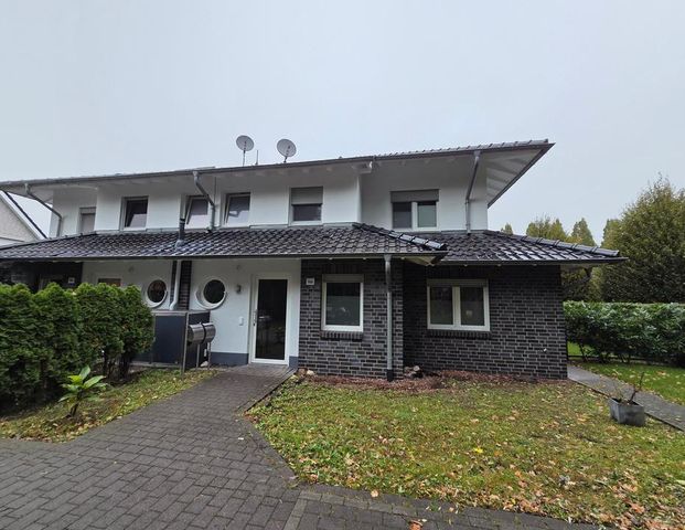 Großzügige Obergeschosswohnung mit Balkon in zentraler Lage von Ochtrup - Foto 1
