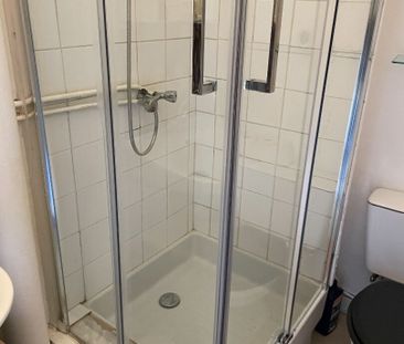 Location Appartement 1 pièce 24m² - Photo 4