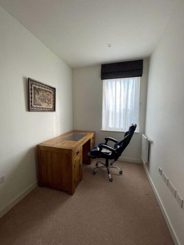 4 bedroom property to rent - Photo 4