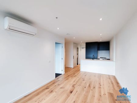 605/8 Hallenstein Street, Footscray VIC 3011 - Photo 4