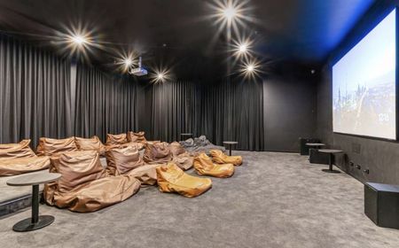 Modern Two-Bedroom Apartment in a Prime Location - Photo 2