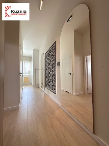 Wysokość 330 cm GARAŻ w cenie, KLIMATYZACJA - Photo 3