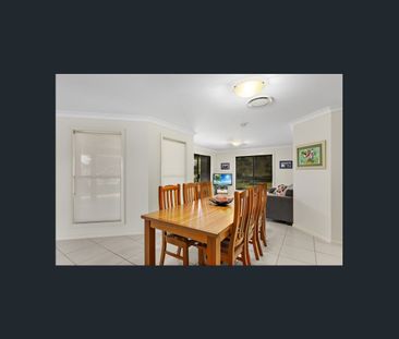 Stunning Brick Home located in Moore Creek - Photo 3