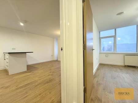 1 bedroom flat to rent - Photo 4