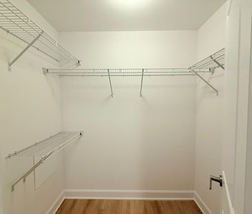 For Lease - 3240 William Coltson Avenue Unit# 719, Oakville, Ontario - Photo 5