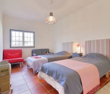 4 room luxury House for rent in Seixal, Distrito de Setúbal - Photo 5