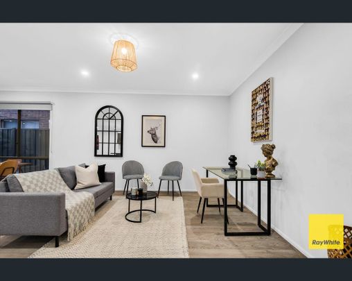 A Signature Lifestyle Awaits: Premium Residence with Private Amenities - Photo 1