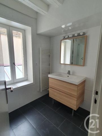 Location Appartement 5 pièces 94m² FONTAINEBLEAU 77300 - Photo 4