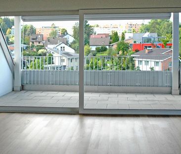 Exklusive 2.5-Zimmer-Wohnung mit Rheinblick - Photo 5