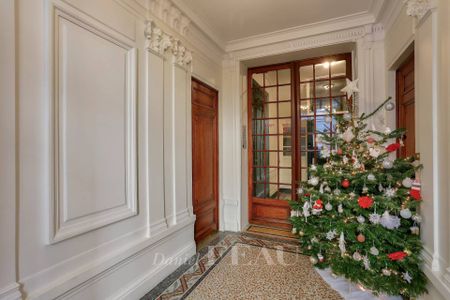 Location appartement, Paris 17ème (75017), 4 pièces, 97 m², ref 86506772 - Photo 4