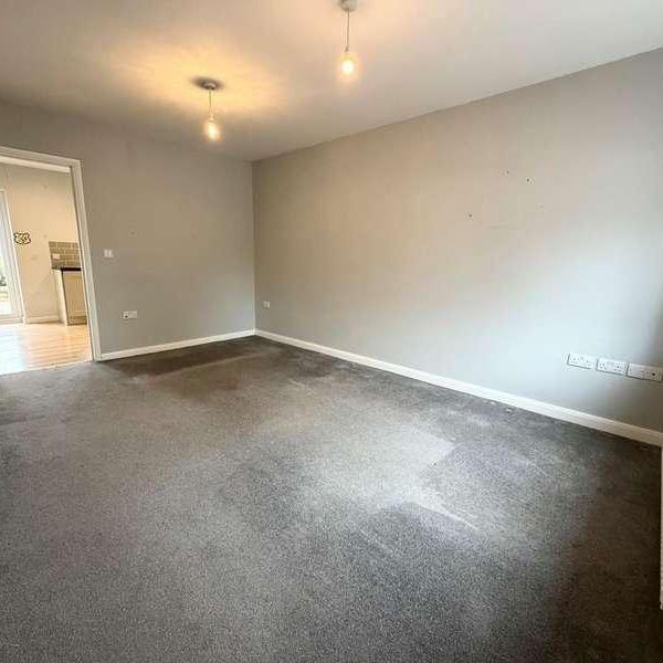 White Horse Avenue, Halstead, CO9 - Photo 1