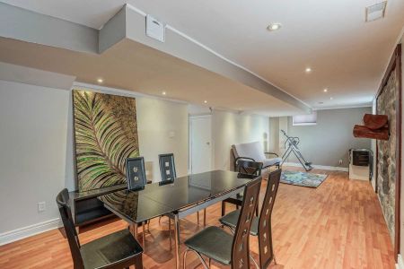 For Lease - 83 Canoe Court, Richmond Hill, Ontario - Photo 4