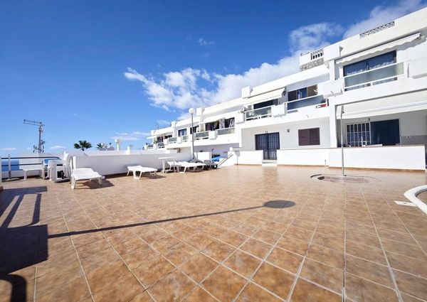 Puerto Rico, Canary Islands 35130