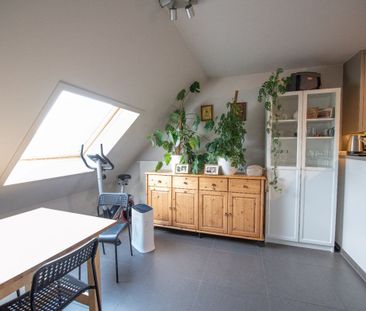 Instapklaar en lichtrijk appartement te huur in Waregem - Photo 2