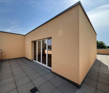 Moderne Attikawohnung mit grosser Terrasse! - Photo 3