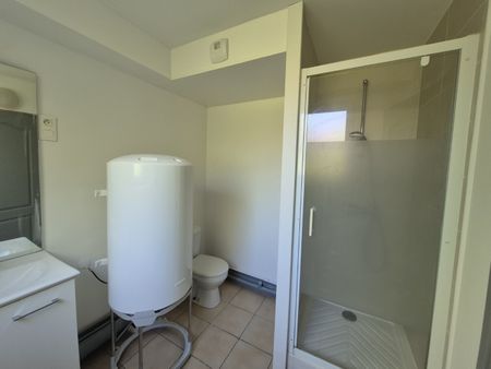 Location Appartement 2 pièces 39m² LILLE 59260 - Photo 4