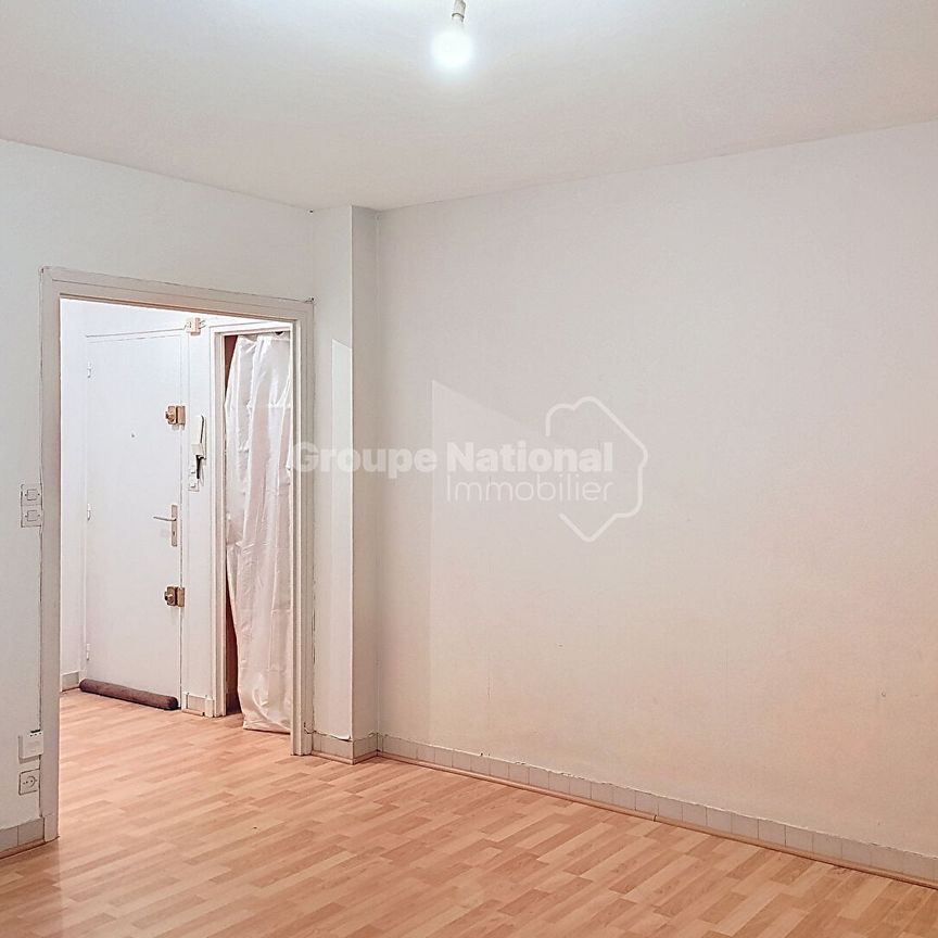 Appartement T3 avec balcon situé sur Bourg Saint Andéol, - Photo 1