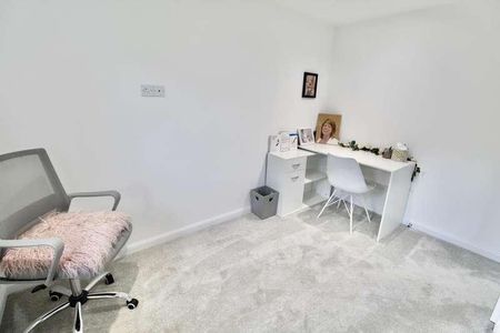 May Baird Place, Aberdeen, AB25 - Photo 3