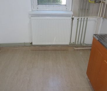 Inchiriez garsoniera decomandata in Deva, Zamfirescu in Q-uri, parter - Photo 2