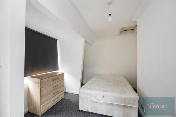 5 bedroom terraced house to rent - Photo 1