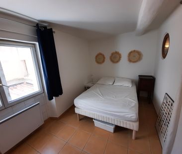 Location Appartement 1 pièce 23m² MARSEILLE 9ème - Photo 2