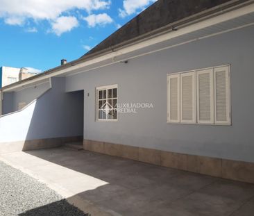 Casa com 2 quartos e 40m² para alugar em Vila Parque Brasília, Cach... - Foto 4