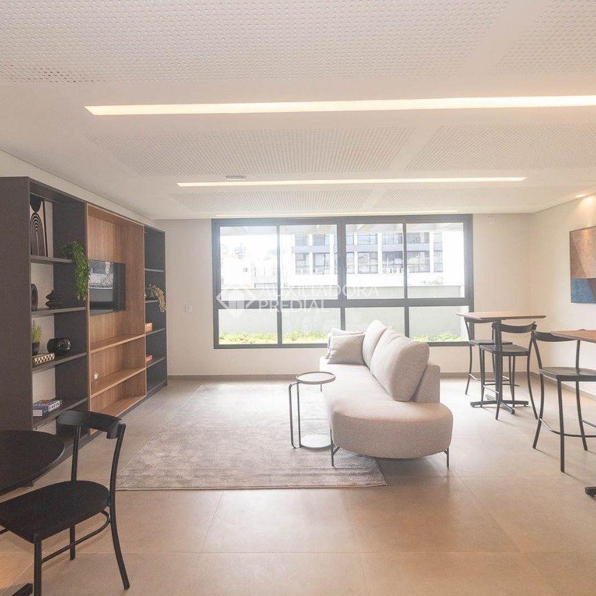 Apartamento com 1 quarto e 44m² para alugar em Floresta, Porto Alegre. - Foto 1