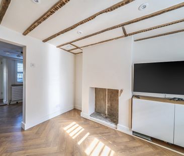 2 bedroom terraced house to rent - Photo 3