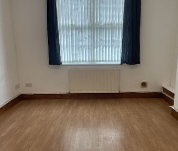 345 Monks Road, Lincoln, LN2 5LG - Photo 5