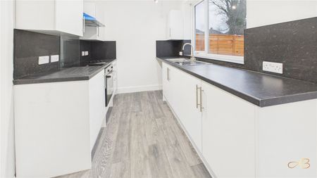 2 Bedroom Semi-detached - Photo 4