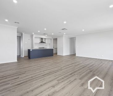 9 Eamont Court Strathfieldsaye VIC - Photo 2