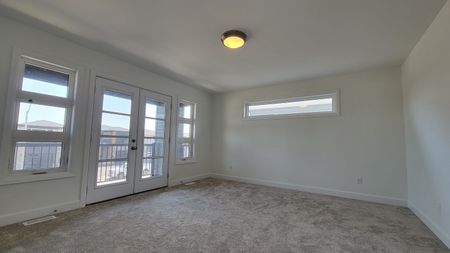 33 Walden Pond Dr, Amherstview, ON K7N 0E7 - Photo 3