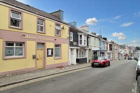 Queen Street, Pembroke Dock, SA72 - Photo 2